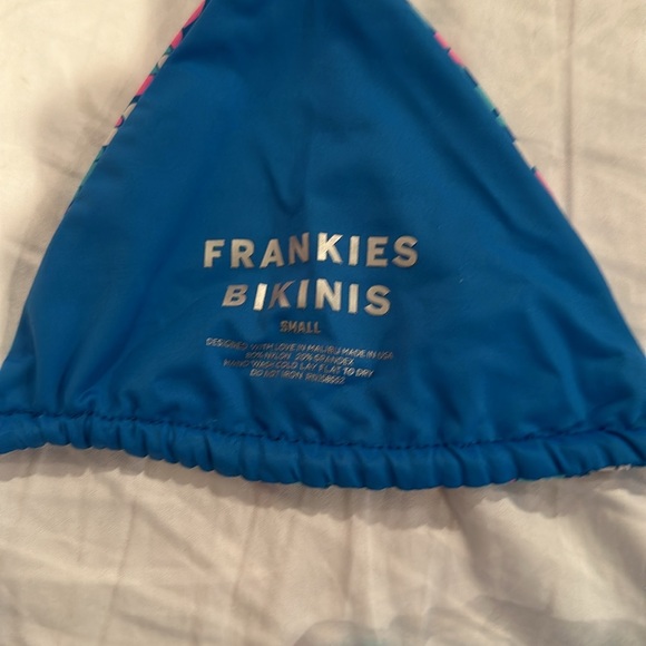 Frankie’s bikini size small top and size medium bottoms - Picture 3 of 5
